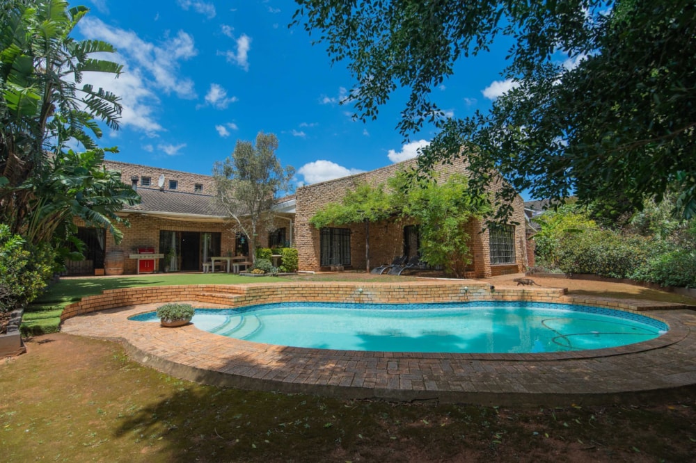 House for sale in Vanes Estate - 1UK1722128