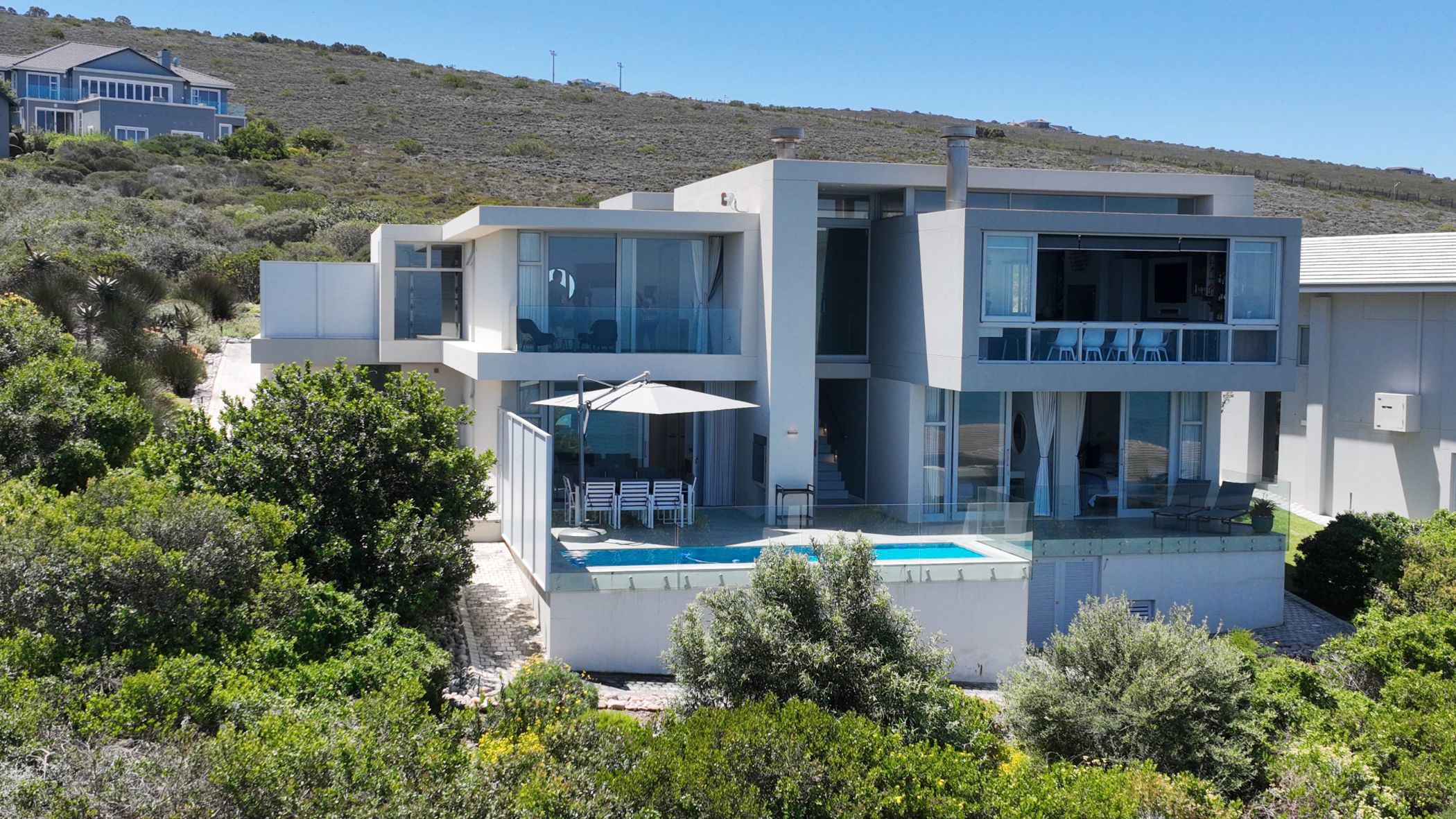 Double-storey house for sale in Pinnacle Point Golf Estate - 1MB1721433