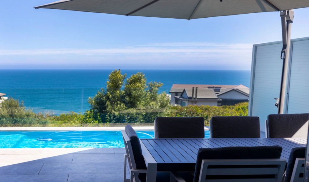 Double-storey house for sale in Pinnacle Point Golf Estate - 1MB1721433 Double-storey house for sale in Pinnacle Point Golf Estate - 1MB1721433