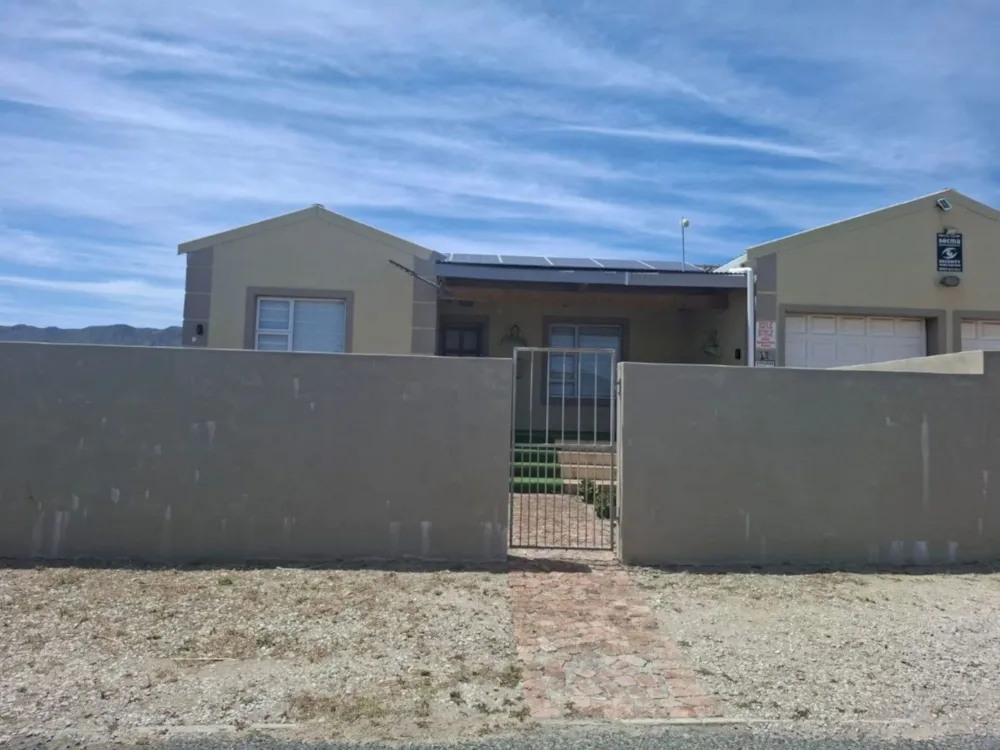 House let in Perlemoenbaai - 1SW1727103