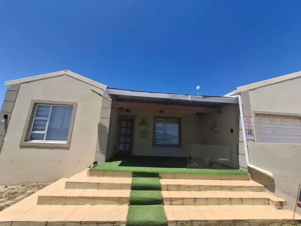 House let in Perlemoenbaai - 1SW1727103