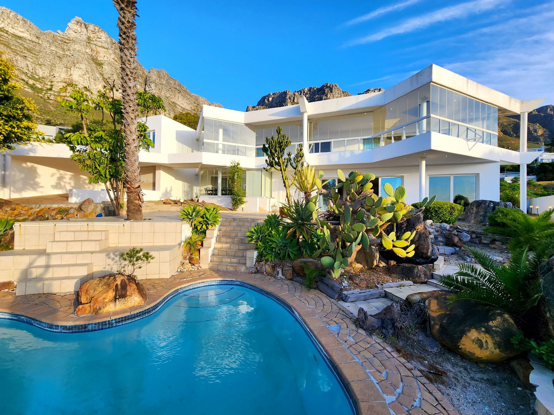 House for sale in Camps Bay - AS1720787