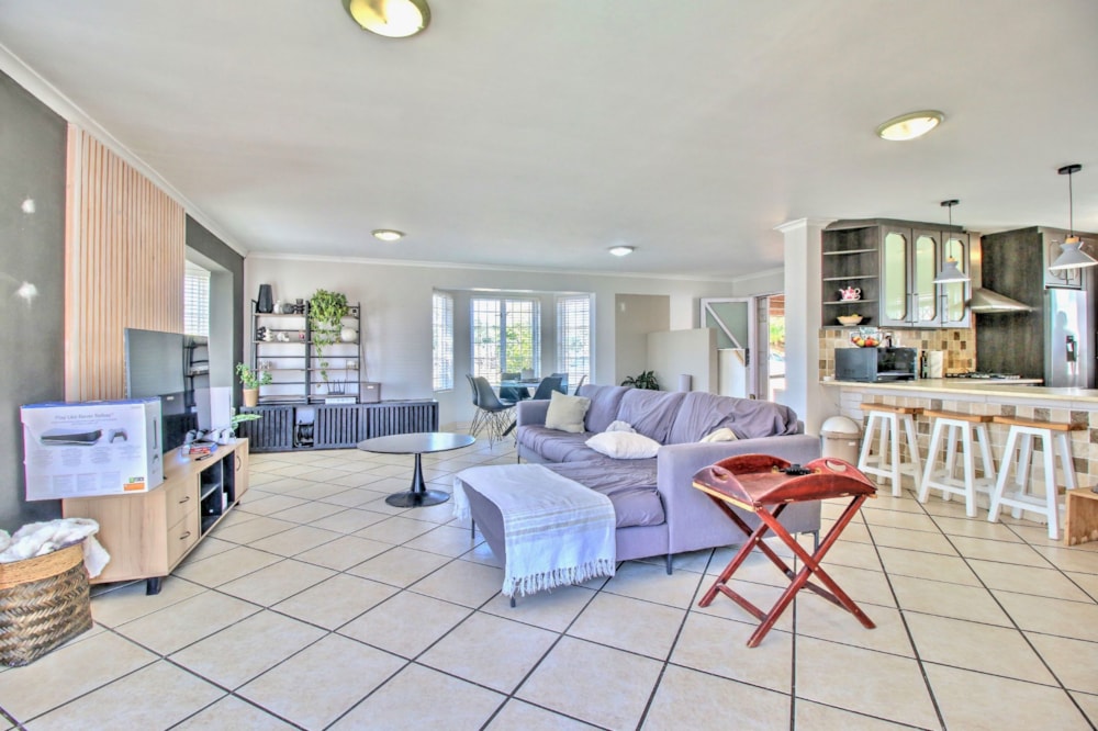 House for sale in Edgemead - 1PLA1722901 House for sale in Edgemead - 1PLA1722901