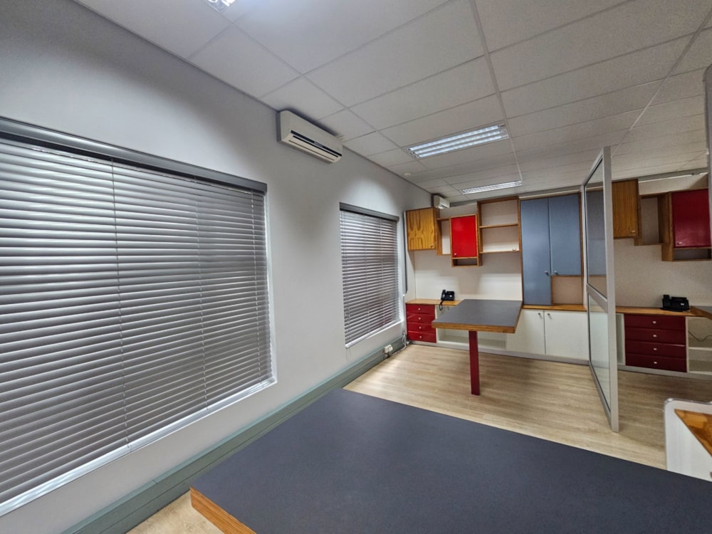 Commercial business for sale in Bendor - 1PS1721437