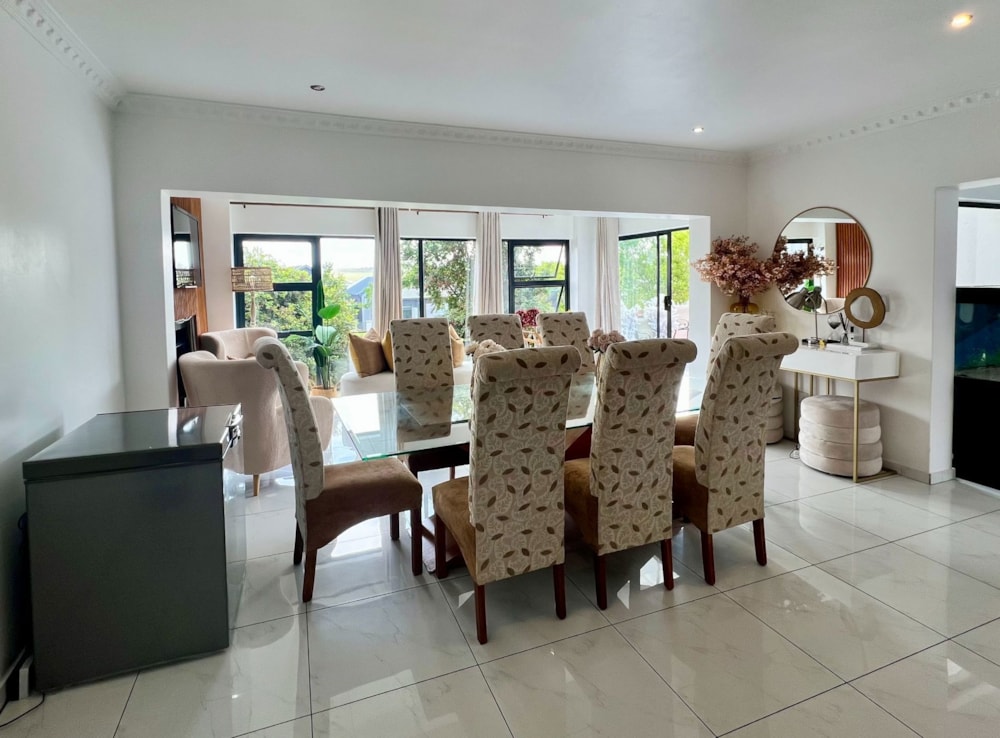 Double-storey house to rent in Copperleaf - 1CU1721727 Double-storey house to rent in Copperleaf - 1CU1721727