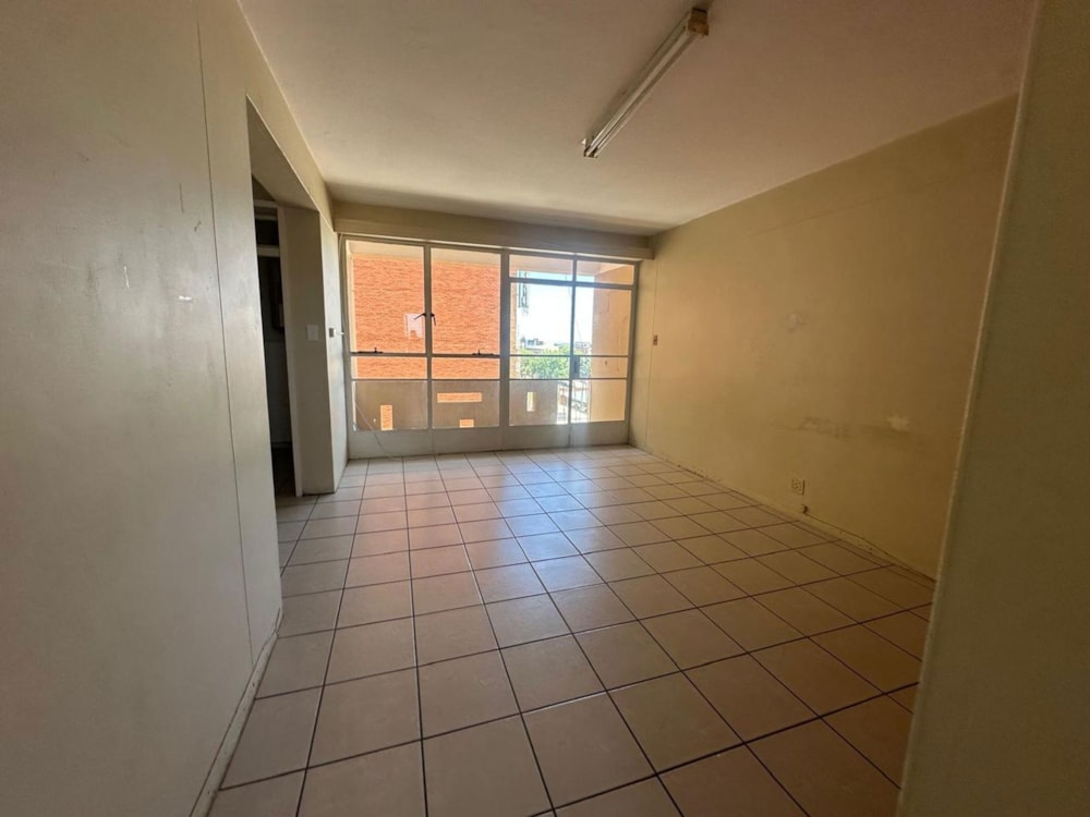 Bachelor apartment to rent in Westdene, Bloemfontein - 1BX1715417 Bachelor apartment to rent in Westdene, Bloemfontein - 1BX1715417