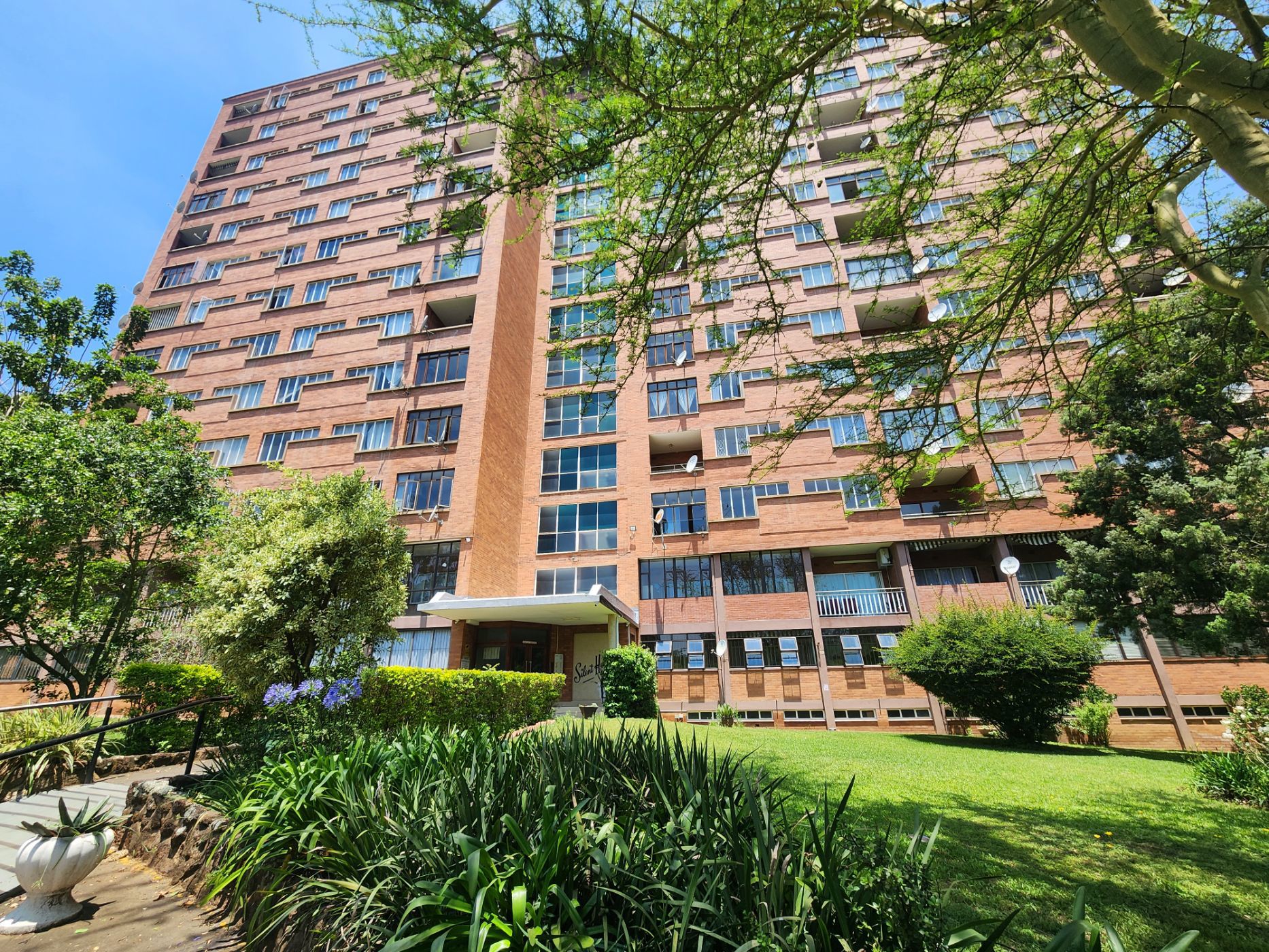 Multi-storey apartment for sale in Pelham - 1PM1721710