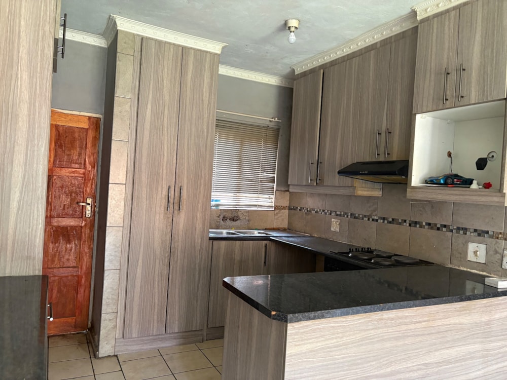 Townhouse for sale in Boksburg - BOK1721589 Townhouse for sale in Boksburg - BOK1721589