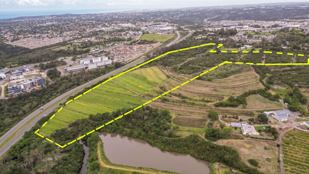 Mixed use farm for sale in East London - 1EZ1721544 Mixed use farm for sale in East London - 1EZ1721544