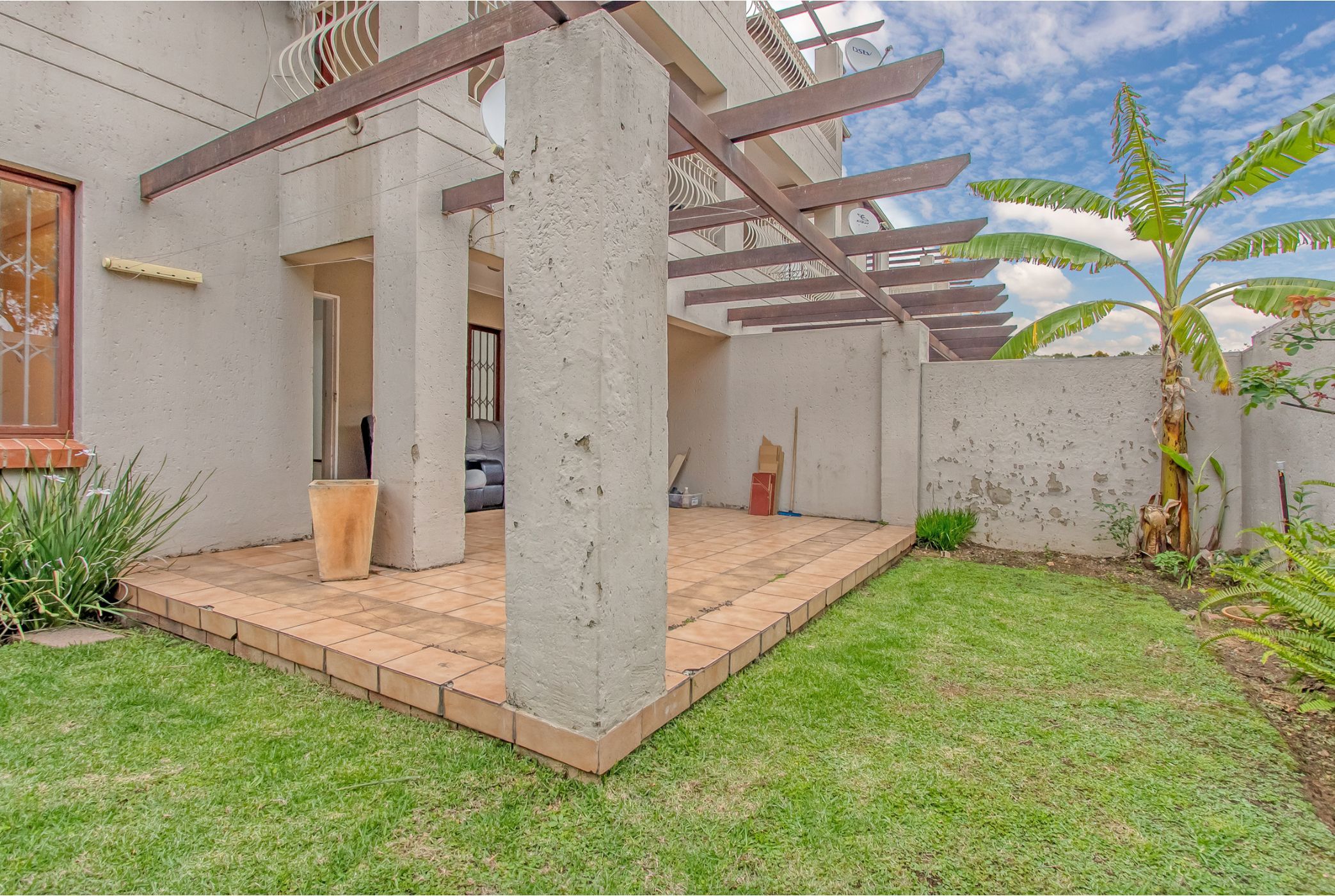 Apartment for sale in Sunninghill - FW1722532