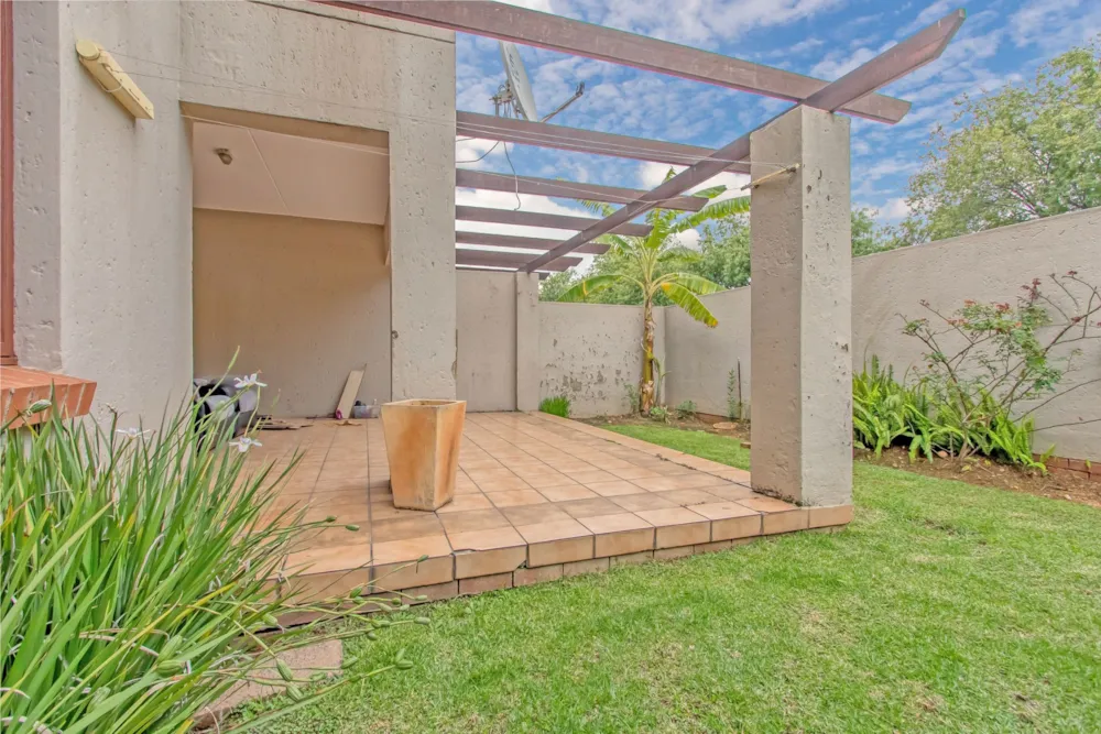 Apartment for sale in Sunninghill - FW1722532 Apartment for sale in Sunninghill - FW1722532