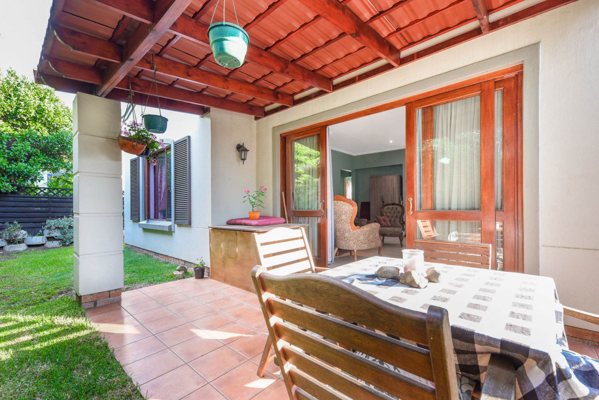 Townhouse for sale in Paulshof - FW1720955