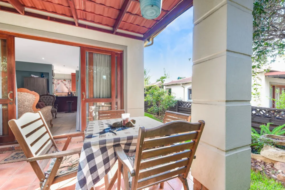 Townhouse for sale in Paulshof - FW1720955