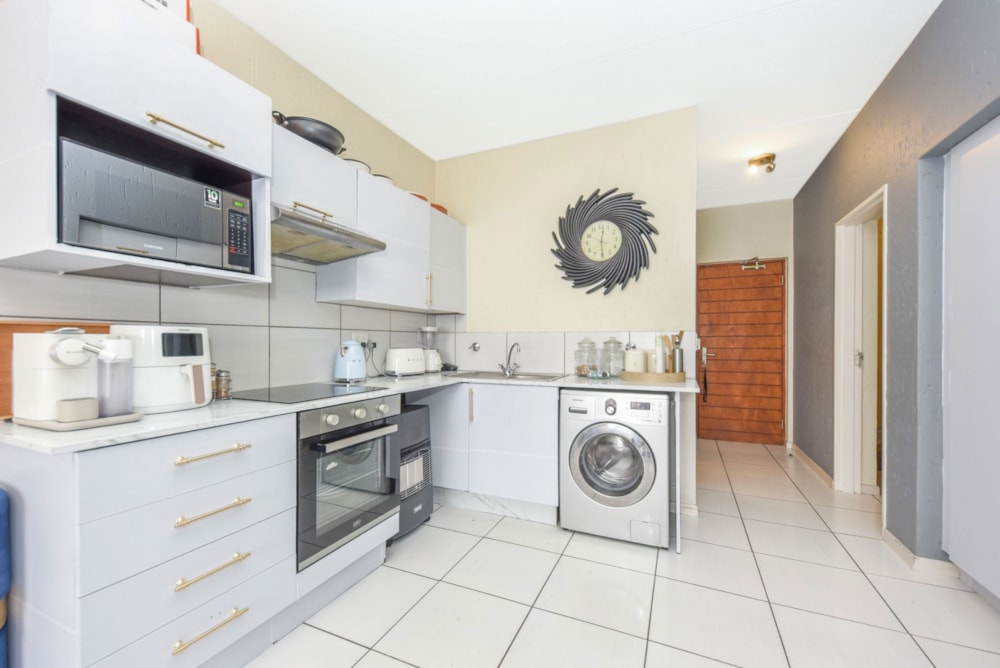 Apartment for sale in Paulshof - FW1720246