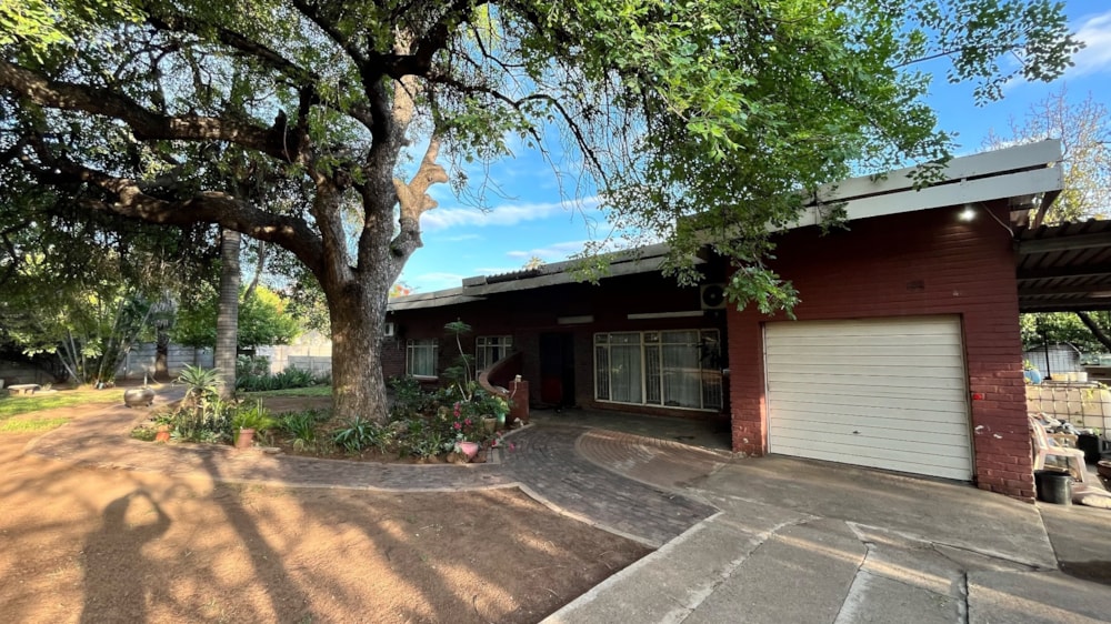 Single-storey house for sale in Phalaborwa - 1PW1721708 Single-storey house for sale in Phalaborwa - 1PW1721708