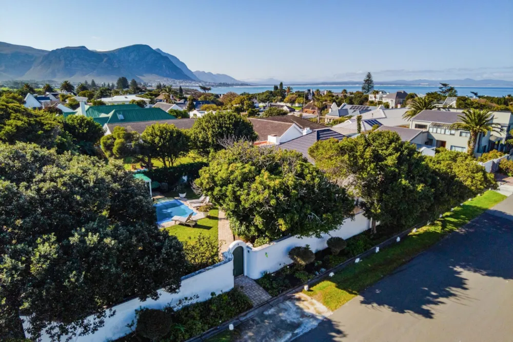 House sold in Eastcliff, Hermanus - HF1708807