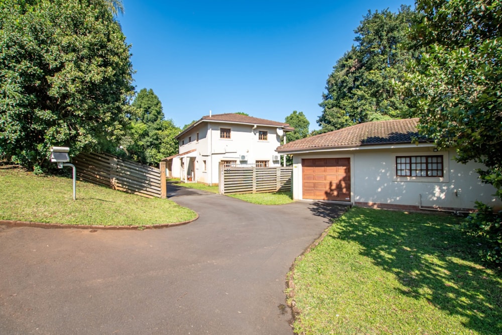 Double-storey house for sale in Kloof - 1KF1722942