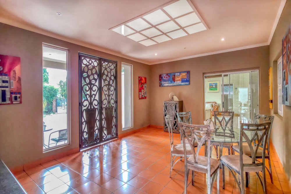 House for sale in Constantia Kloof - RAN1723343