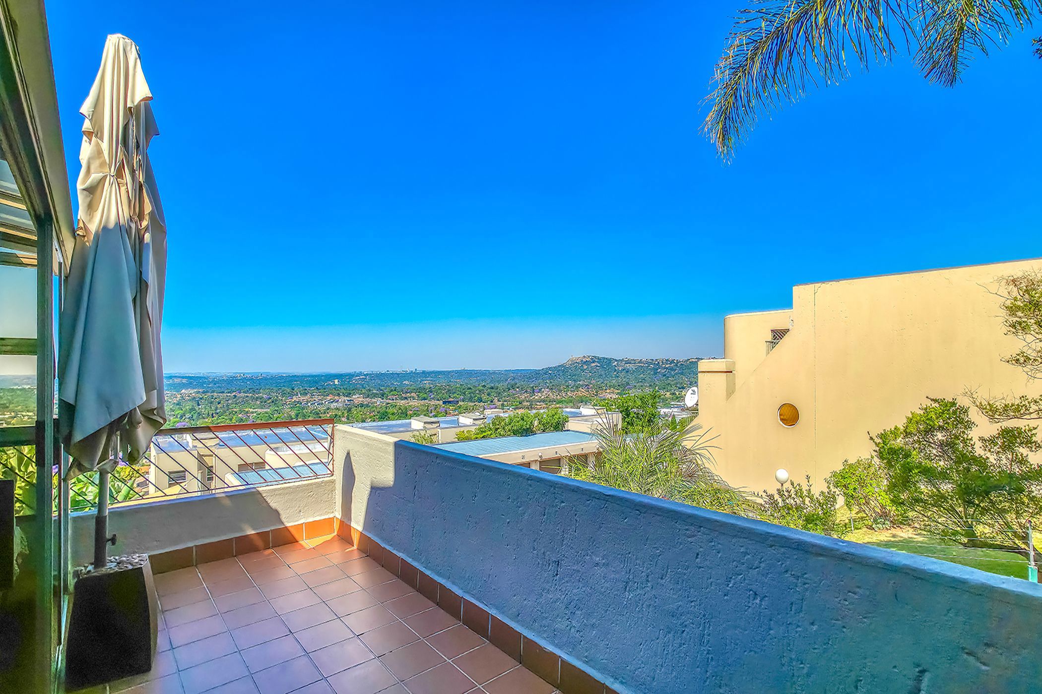 Apartment for sale in Constantia Kloof - RAN1719978