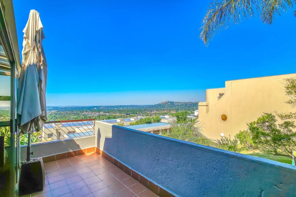 Apartment for sale in Constantia Kloof - RAN1719978 Apartment for sale in Constantia Kloof - RAN1719978