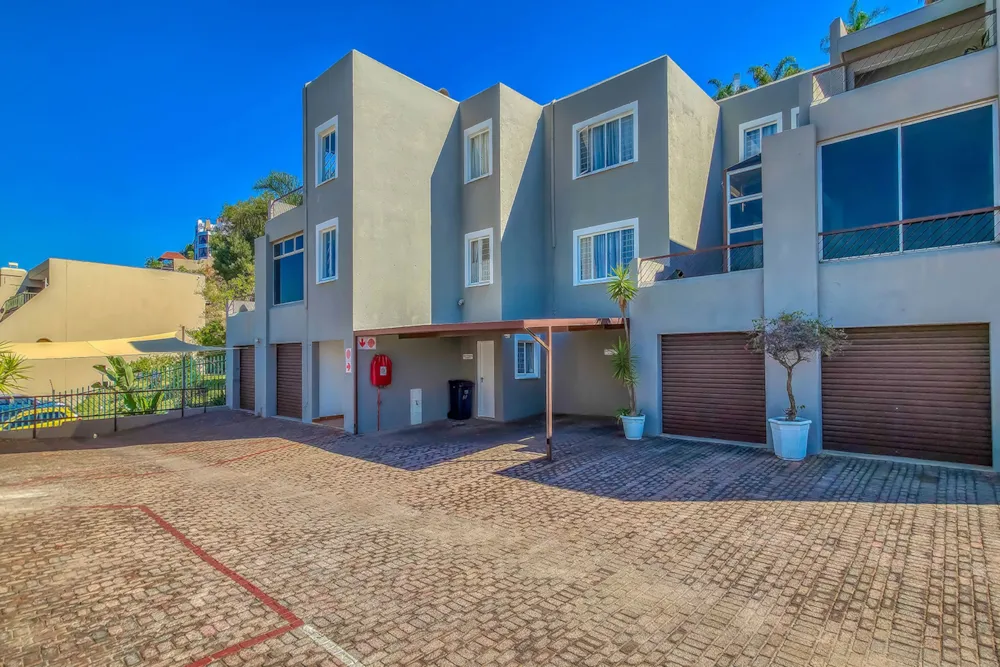 Apartment for sale in Constantia Kloof - RAN1719978 Apartment for sale in Constantia Kloof - RAN1719978