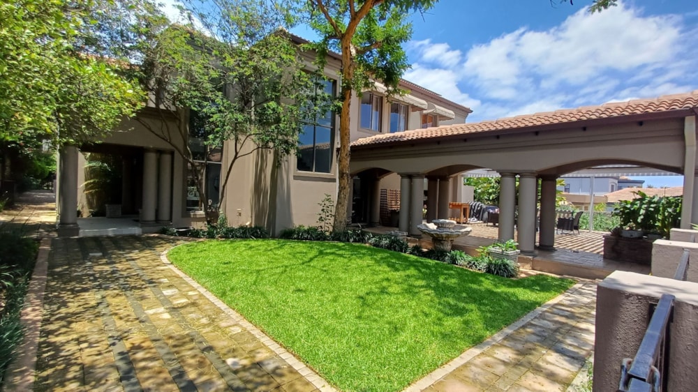 Golf estate house for sale in Blue Valley Golf Estate - CN1723001