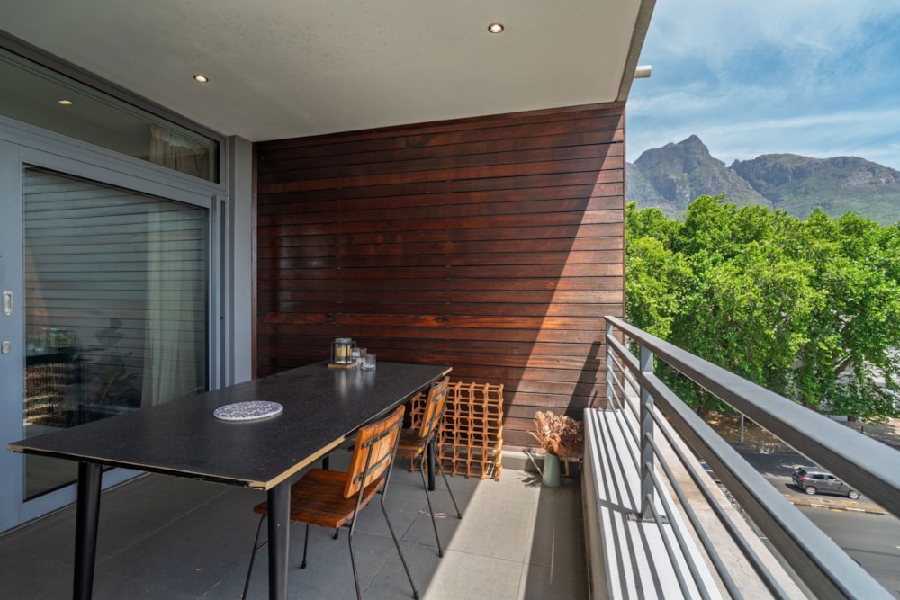 Apartment for sale in Rondebosch - KW1722107 Apartment for sale in Rondebosch - KW1722107