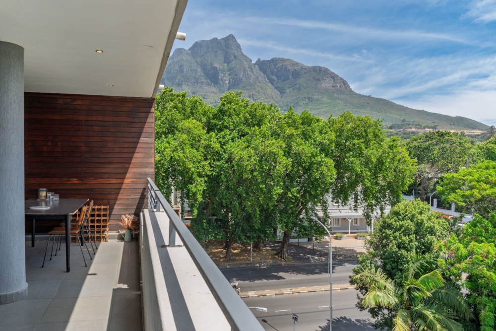 Apartment for sale in Rondebosch - KW1722107 Apartment for sale in Rondebosch - KW1722107