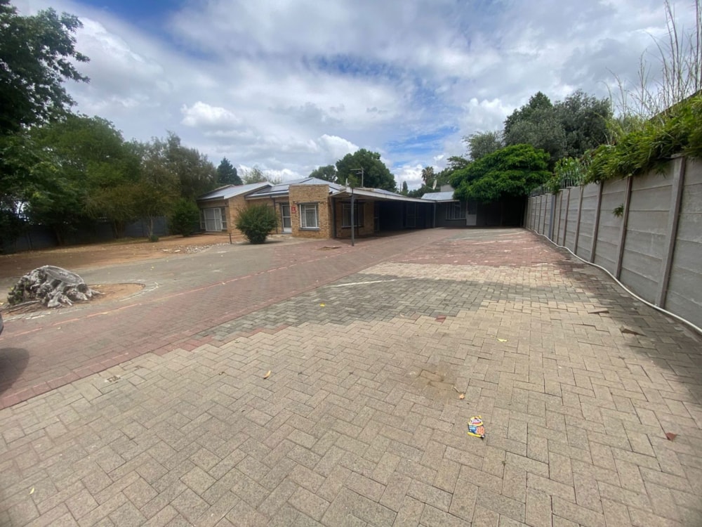 House for sale in Willows - 1BX1721235