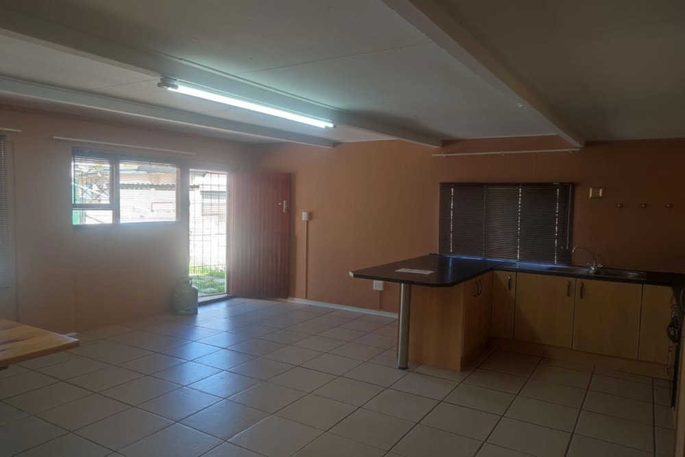 House to rent in Van Riebeeck Hoogte - 1UK1723217 House to rent in Van Riebeeck Hoogte - 1UK1723217