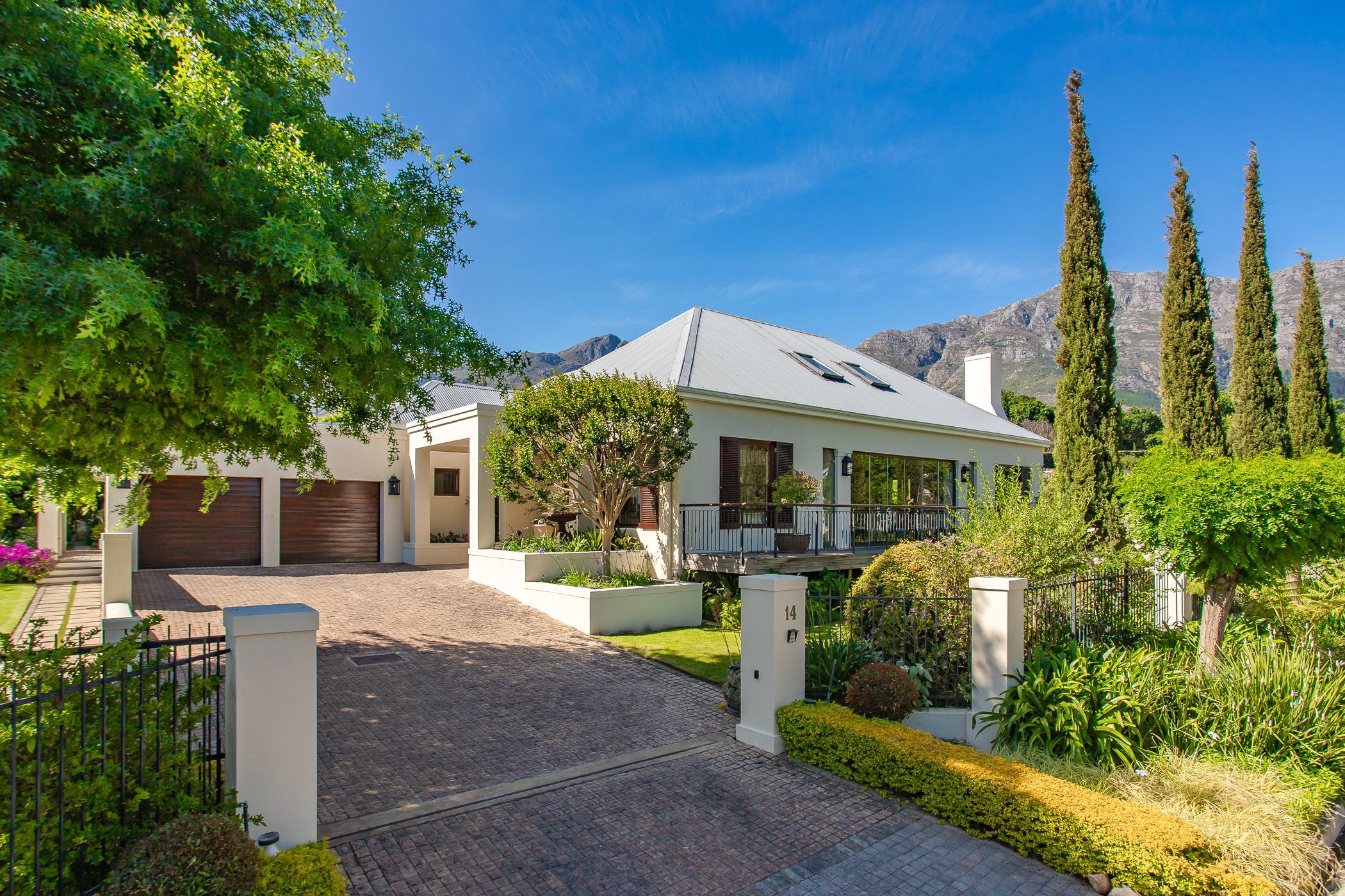 House for sale in Franschhoek - FWI1713608