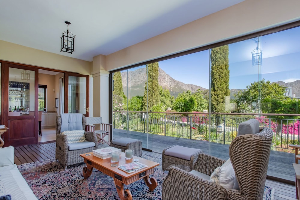 House for sale in Franschhoek - FWI1713608 House for sale in Franschhoek - FWI1713608