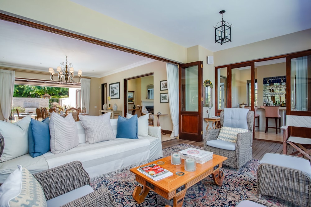 House for sale in Franschhoek - FWI1713608 House for sale in Franschhoek - FWI1713608