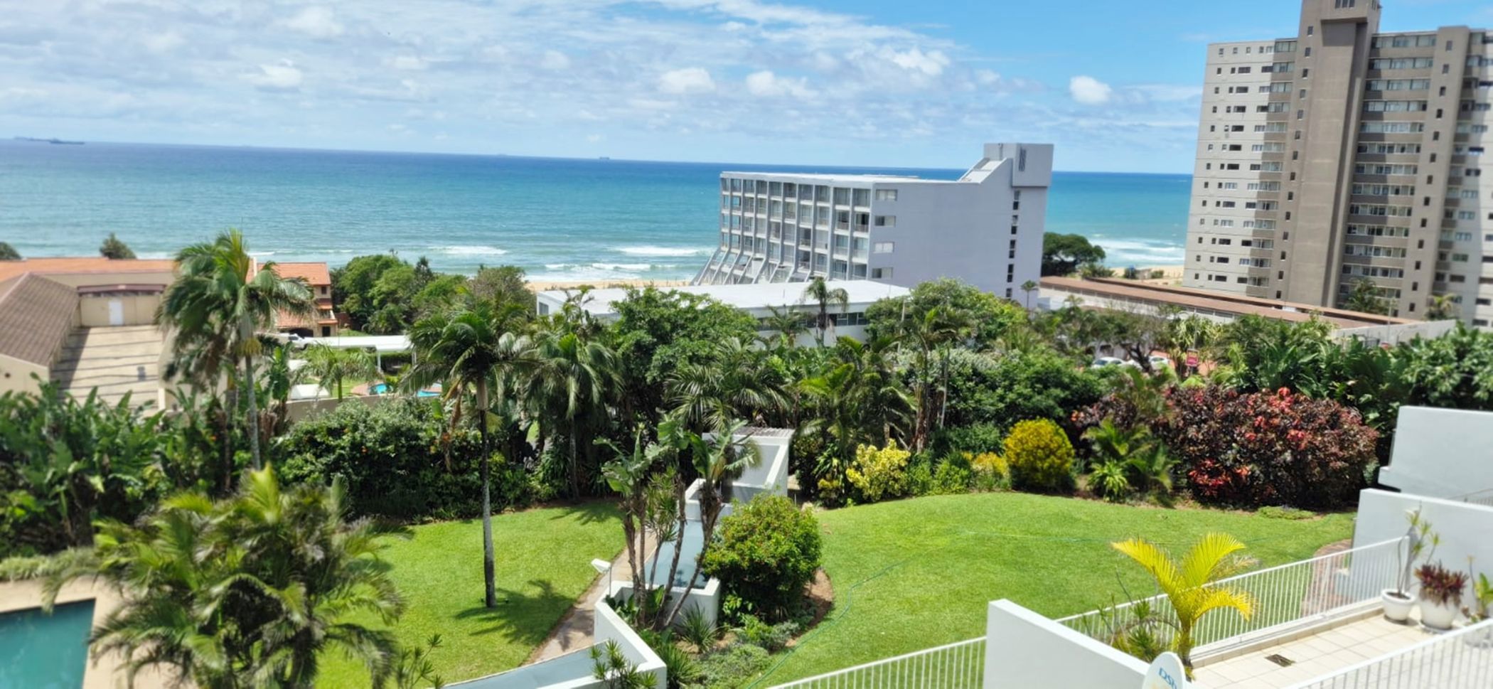 Apartment for sale in uMhlanga Rocks - 1ND1723095