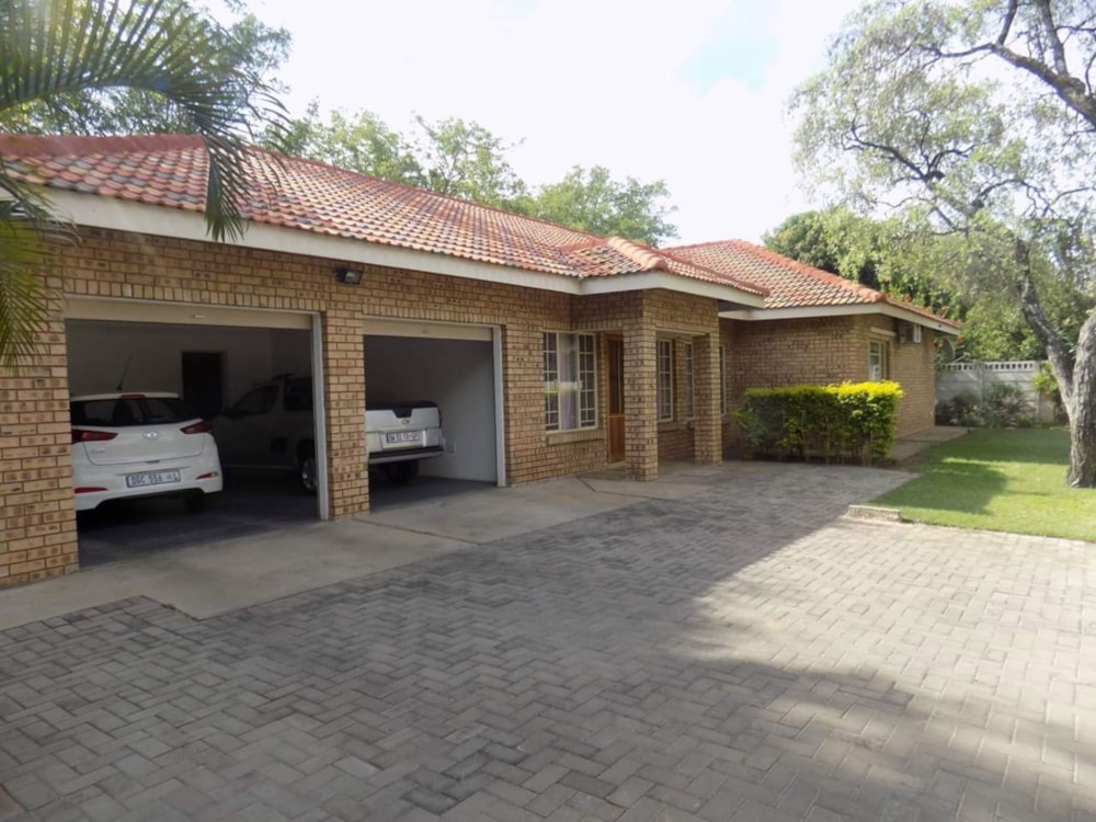 House for sale in Onverwacht, Limpopo Province - 1ER1721526 House for sale in Onverwacht, Limpopo Province - 1ER1721526