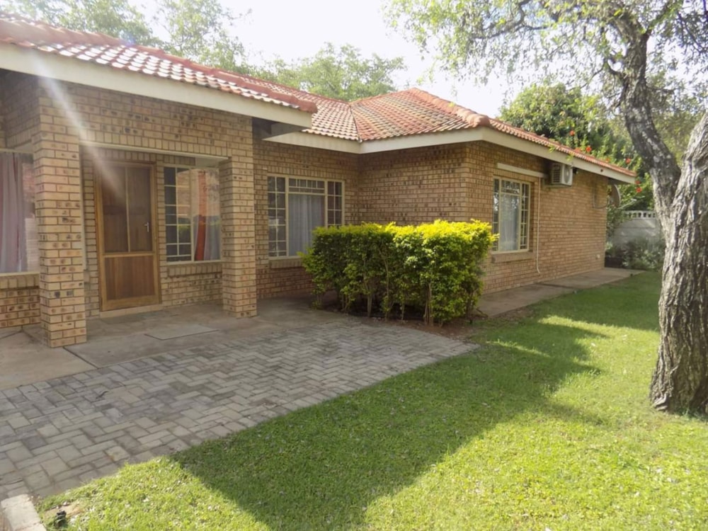 House for sale in Onverwacht, Limpopo Province - 1ER1721526 House for sale in Onverwacht, Limpopo Province - 1ER1721526