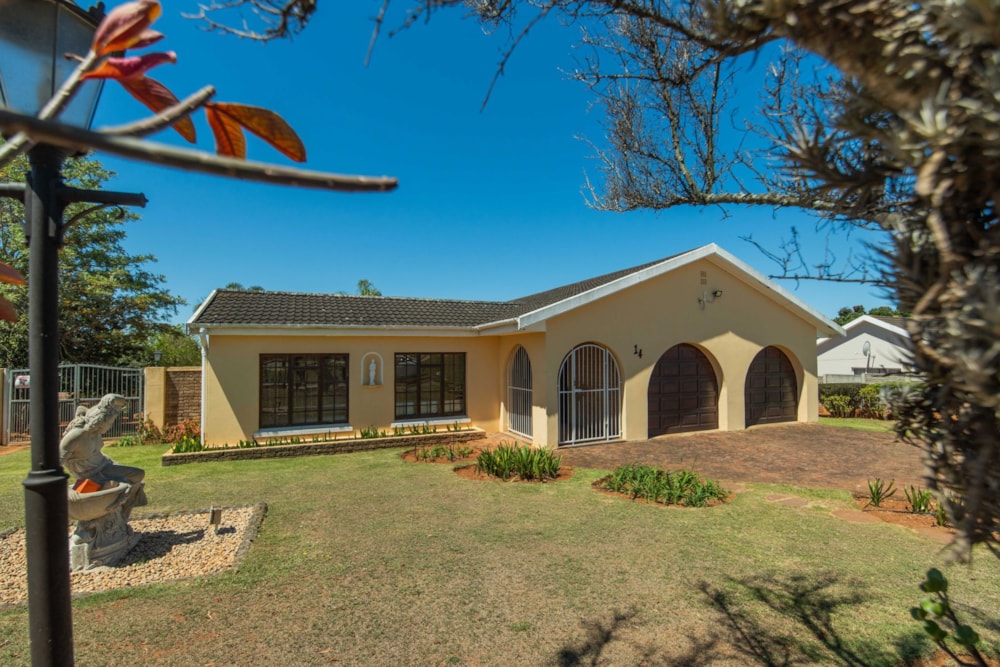 House for sale in Vanes Estate - 1UK1720030