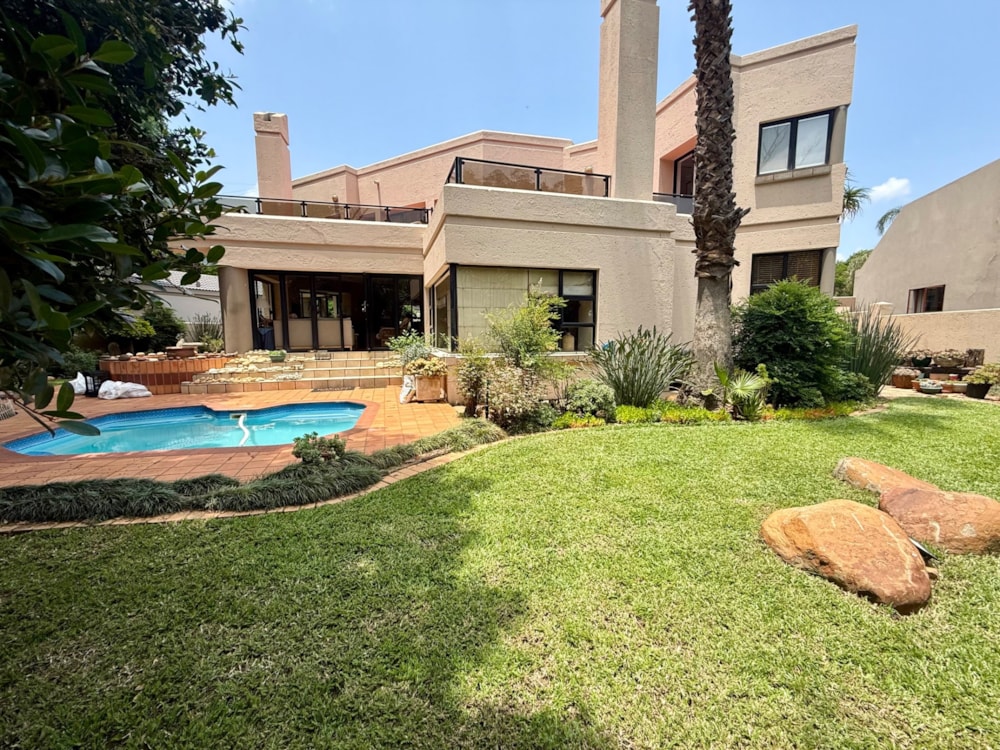 Golf estate house for sale in Silver Lakes Golf Estate - PT1721680