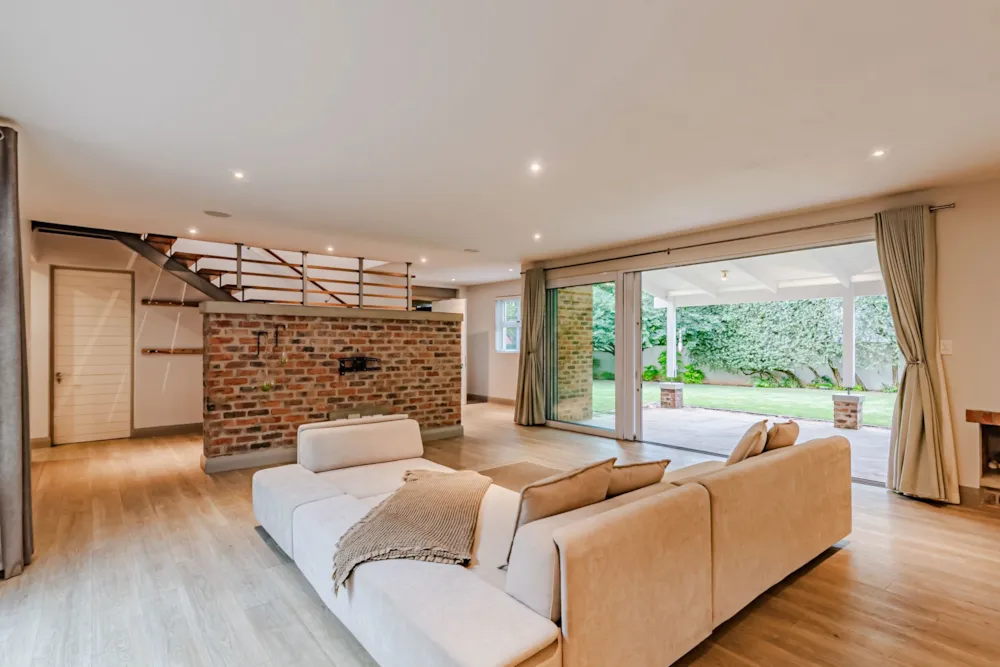House sold in Southdowns Estate - CN1715852