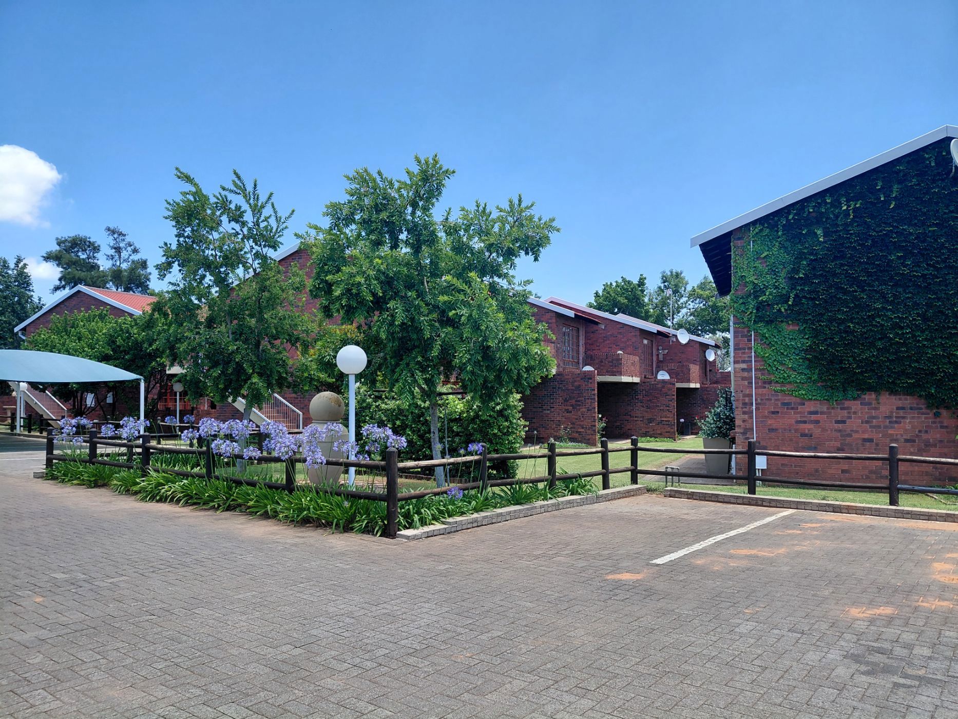 Apartment for sale in Langenhovenpark - 1BX1722758