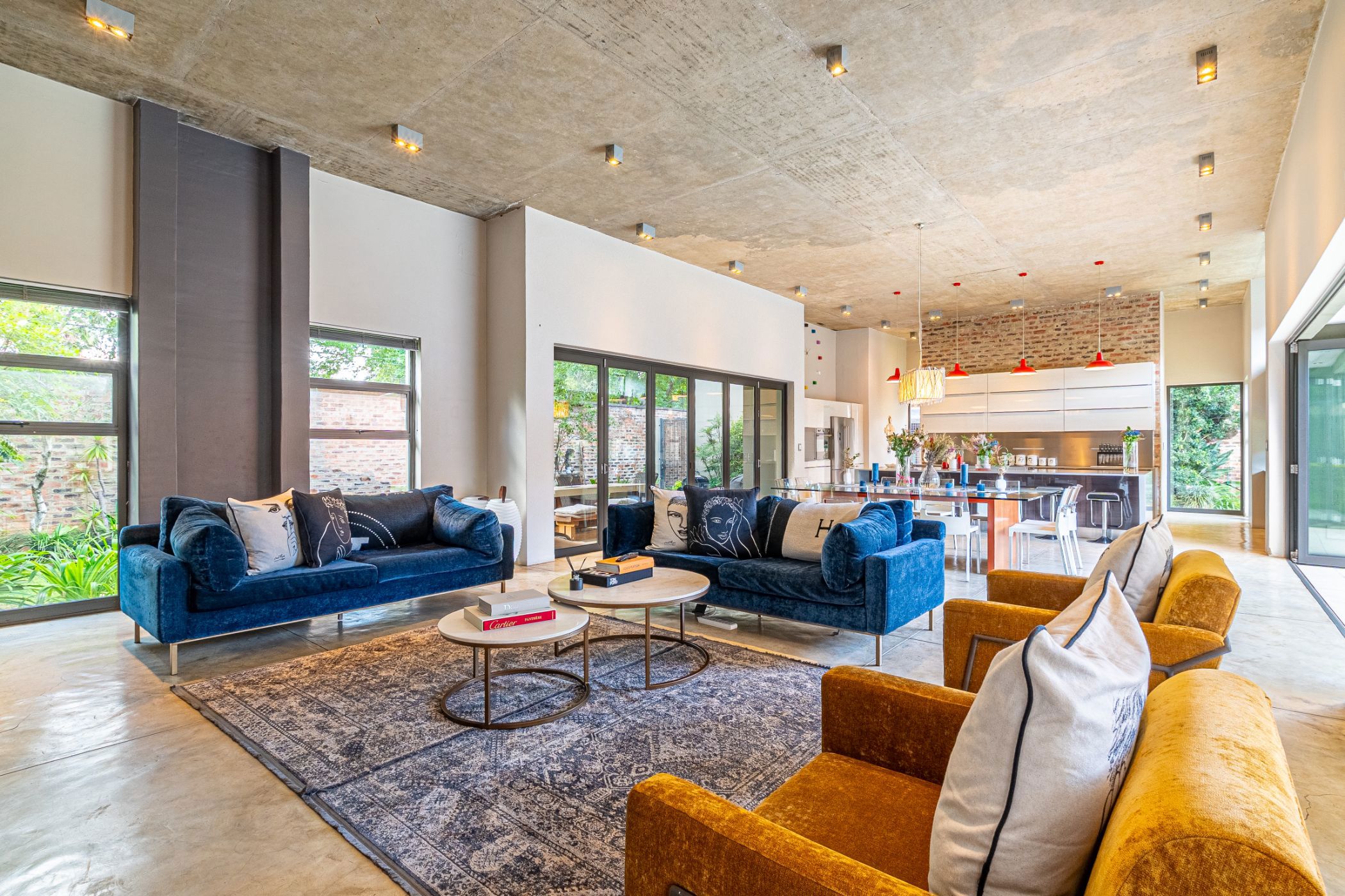 House for sale in Bryanston - HP1722522