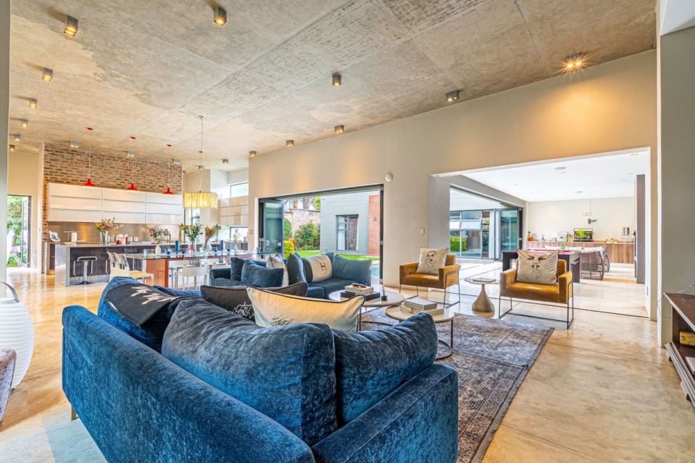 House for sale in Bryanston - HP1722522