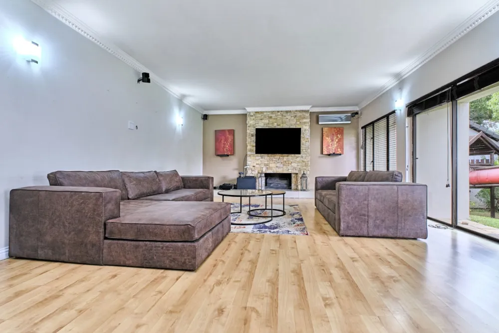 Double-storey house for sale in Parktown North - HP1750309