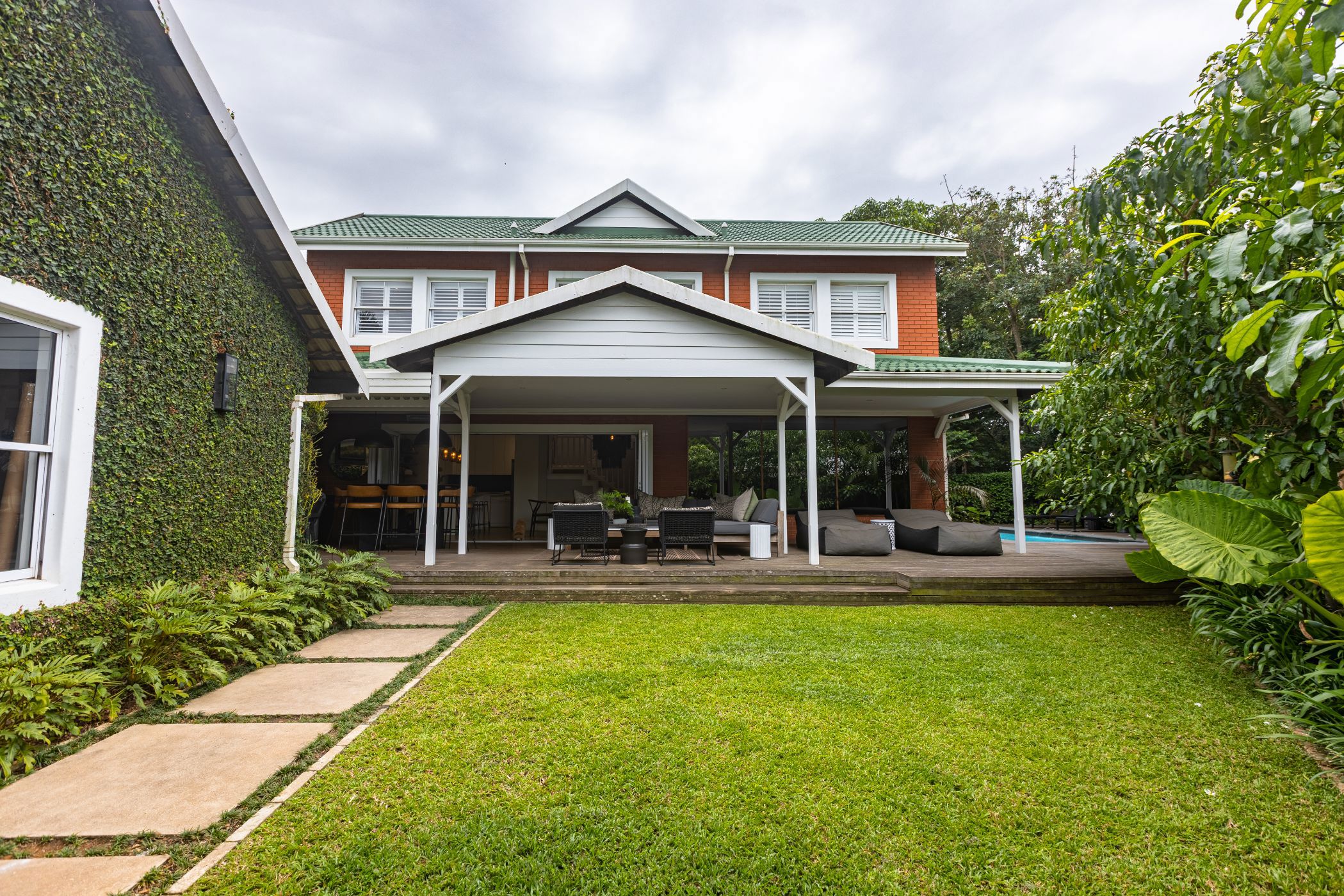 House for sale in Mount Edgecombe Country Estate - 1MT1721471