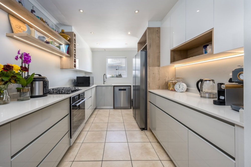 House for sale in Sonstraal Heights - DBV1721432