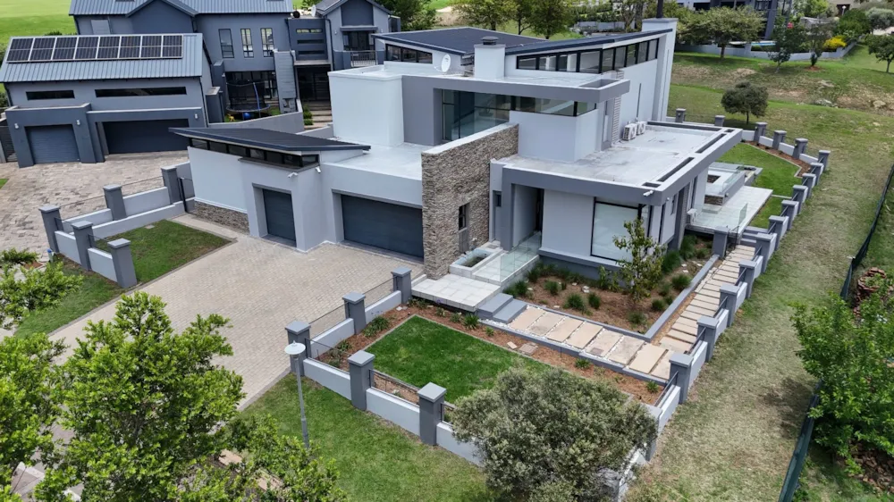 Double-storey house let in Copperleaf - 1CU1680905 Double-storey house let in Copperleaf - 1CU1680905