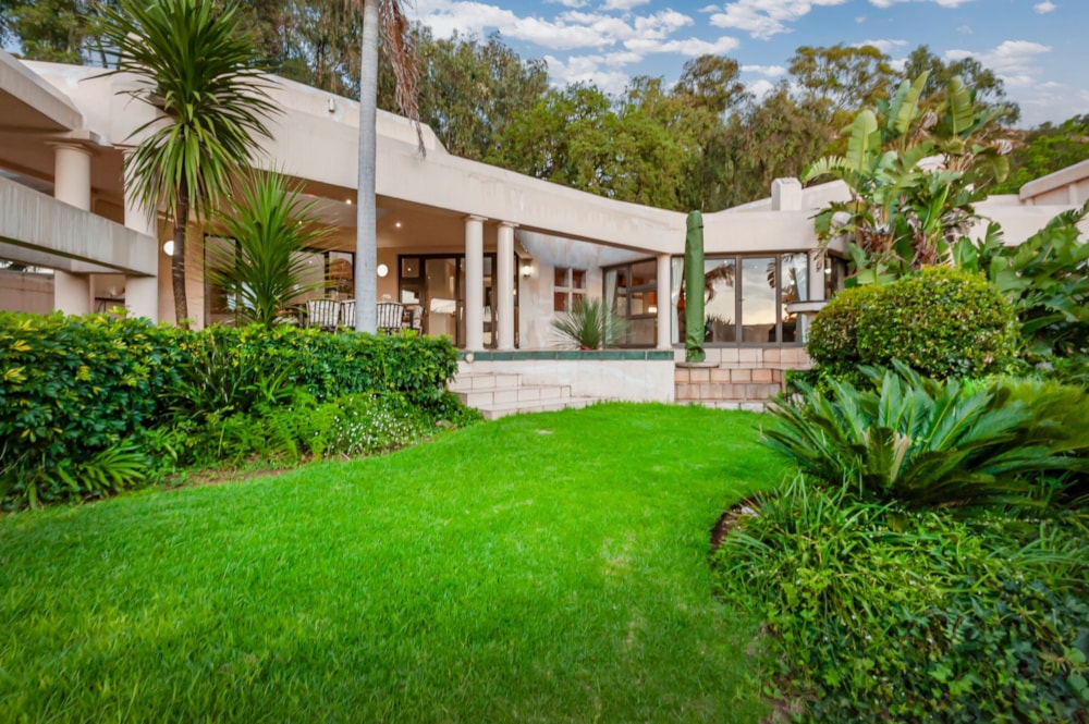 Multi-storey house for sale in Bedfordview - BED1723383 Multi-storey house for sale in Bedfordview - BED1723383