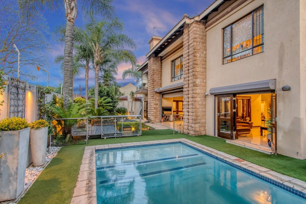 Double-storey cluster for sale in Waverley, Johannesburg - HP1724486