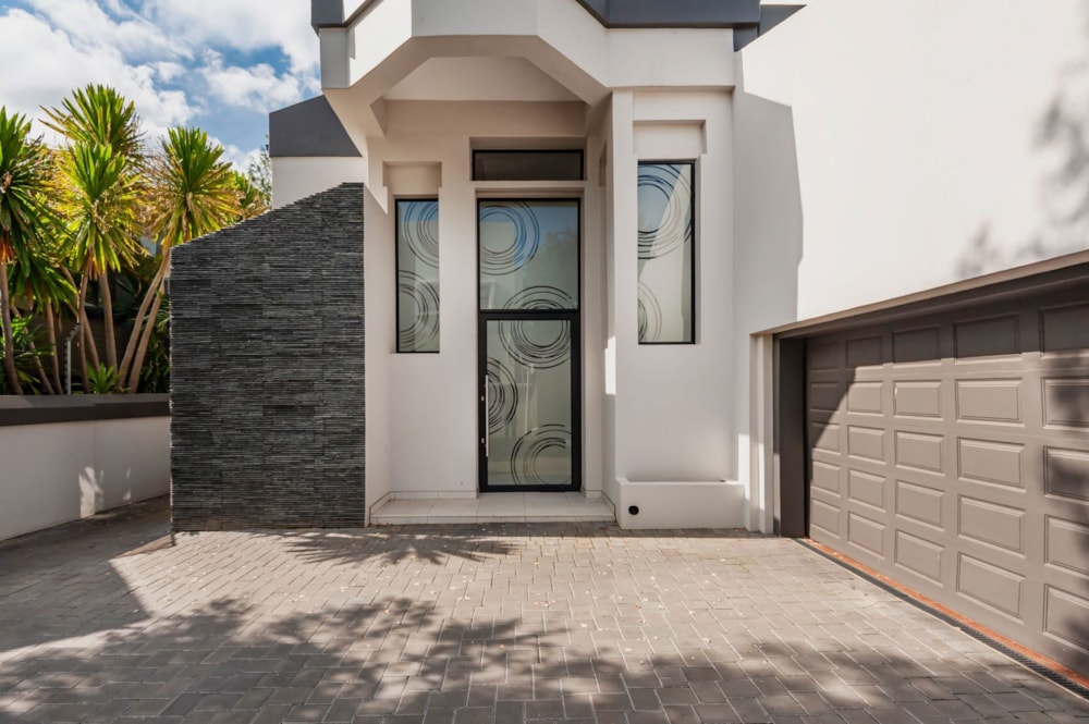 Double-storey cluster for sale in Bedfordview - BED1724598