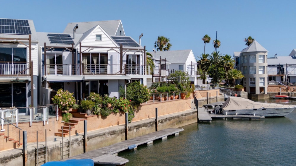 House for sale in Knysna Quays - 1KG1724783 House for sale in Knysna Quays - 1KG1724783